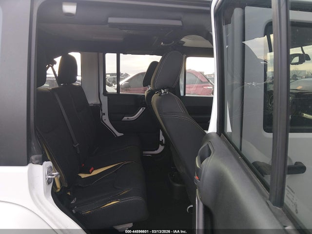 2015 Jeep Wrangler Unlimited Sahara მანქანა იყიდება აუქციონზე, vin: 1C4BJWEG4FL543079, აუქციონის ნომერი: 44596601