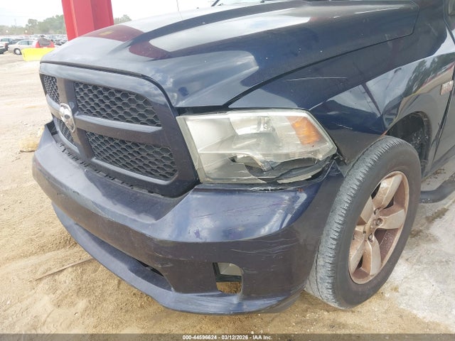Продаж на аукціоні авто 2015 Ram 1500 Express, vin: 3C6RR6KT0FG699133, номер лоту: 44596624