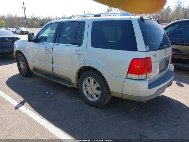 2004 LINCOLN AVIATOR 5LMEU68H74ZJ17589 Photo 2