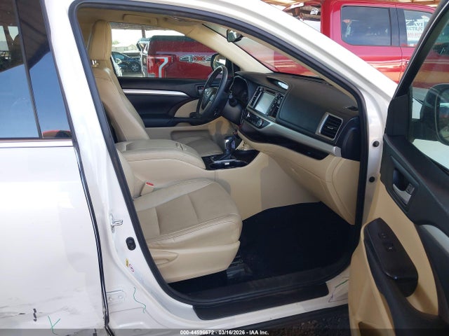 Toyota Highlander Xle V6 2015 5TDKKRFH8FS112135 Image 5
