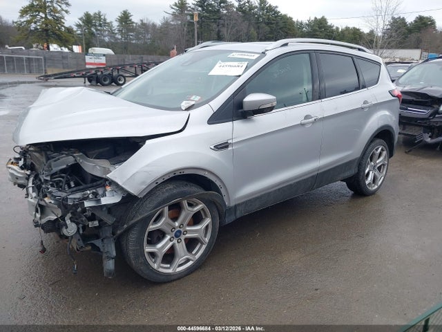44596684 :رقم المزاد ، 1FMCU0J90KUB90338 vin ، 2019 Ford Escape Titanium مزاد بيع