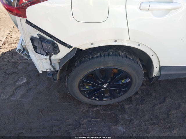 JN1BJ1CW1LW385634 Nissan Rogue Sport Sv Awd Xtronic Cvt