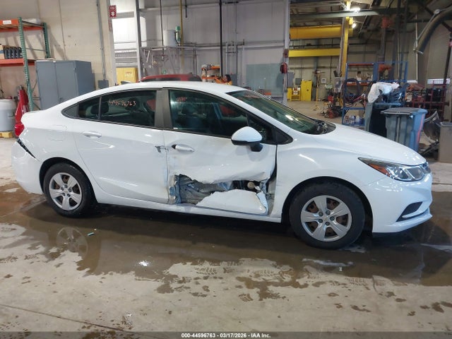 Chevrolet Cruze Ls Auto 2017 1G1BC5SM4H7160004 Image 13