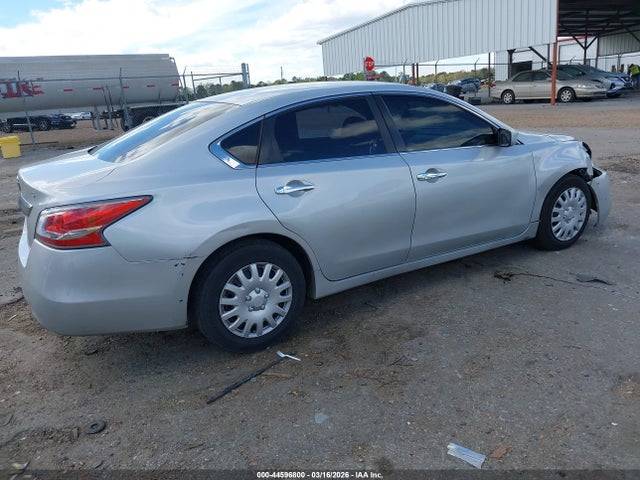 44596800 :رقم المزاد ، 1N4AL3AP1FC122856 vin ، 2015 Nissan Altima 2.5/2.5 S/2.5 Sl/2.5 Sv مزاد بيع