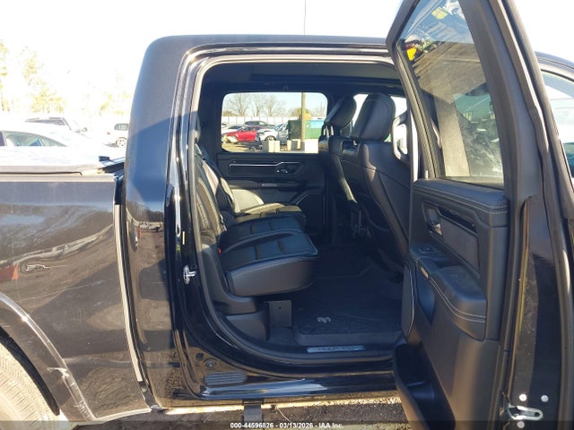 44596826 :رقم المزاد ، 1C6RREJTXNN100997 vin ، 2022 Ram 1500 Laramie  4x2 5'7 Box مزاد بيع