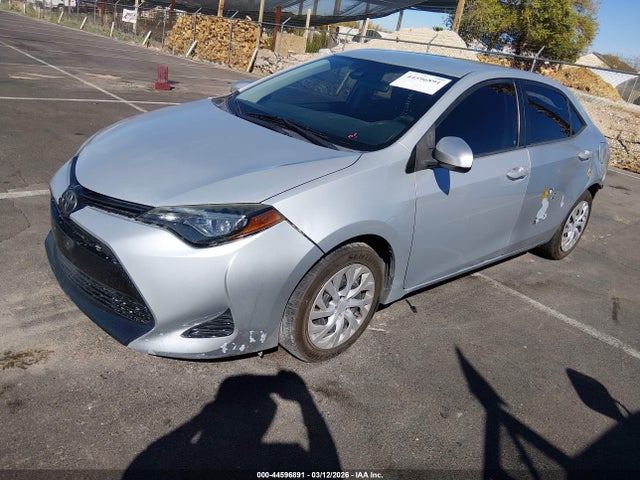 Toyota COROLLA LE 2017 2T1BURHE2HC868021 Image 2