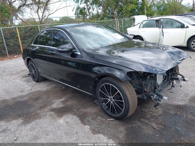 2021 MERCEDES-BENZ C 300 W1KWF8DB7MR644329