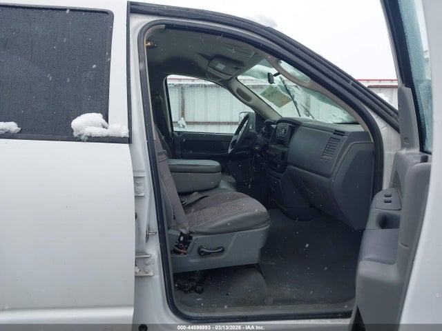 2008 DODGE RAM 1500 1D7HU18N18J175348 Photo 4