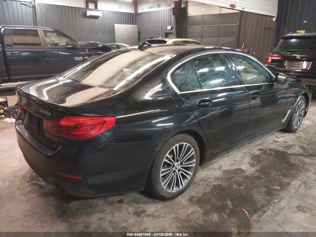 2019 Bmw 530e Xdrive Iperformance მანქანა იყიდება აუქციონზე, vin: WBAJB1C52KB375873, აუქციონის ნომერი: 44597009