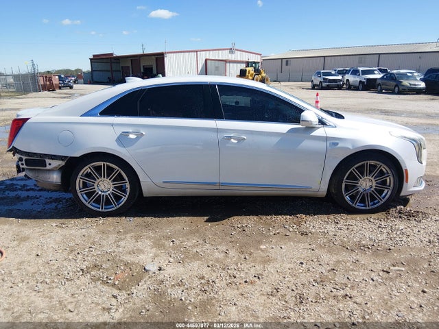 2018 Cadillac Xts Luxury მანქანა იყიდება აუქციონზე, vin: 2G61M5S38J9157220, აუქციონის ნომერი: 44597077