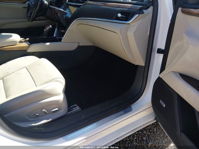 2018 Cadillac Xts Luxury მანქანა იყიდება აუქციონზე, vin: 2G61M5S38J9157220, აუქციონის ნომერი: 44597077