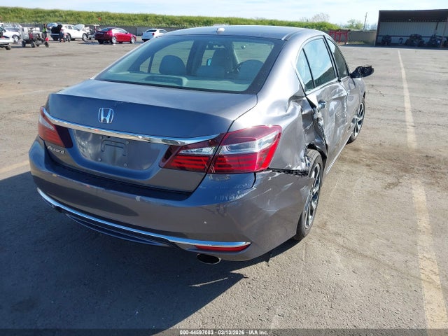 Honda ACCORD EX 2017 1HGCR2F79HA044136 Image 4