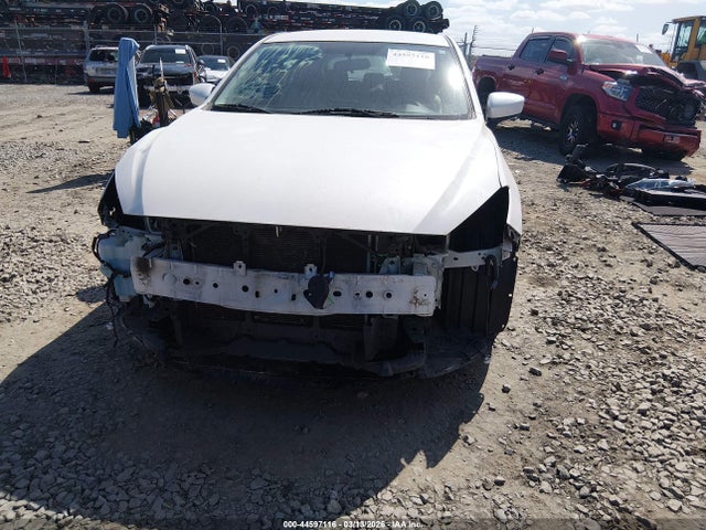 44597116 :رقم المزاد ، 3MZBM1L78EM110260 vin ، 2014 Mazda Mazda3 I Touring مزاد بيع