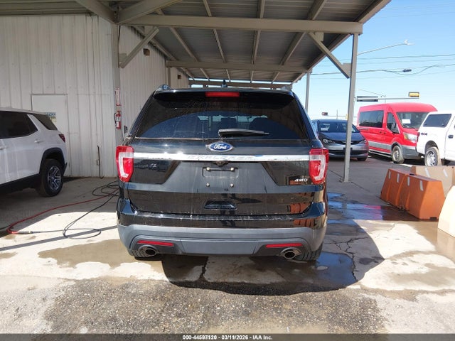 1FM5K8B85HGD23976 Ford Explorer