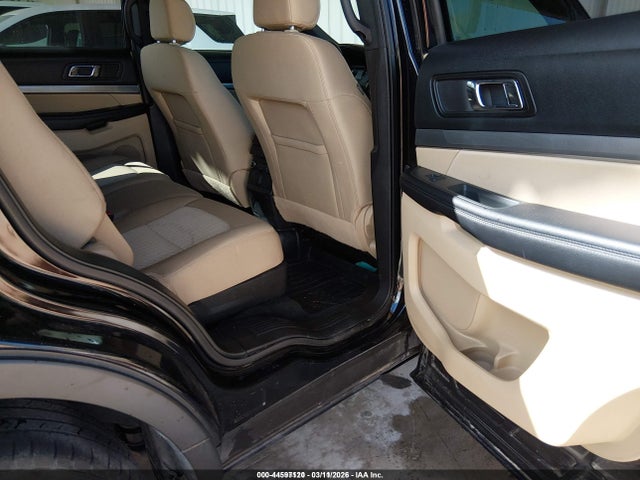 1FM5K8B85HGD23976 Ford Explorer