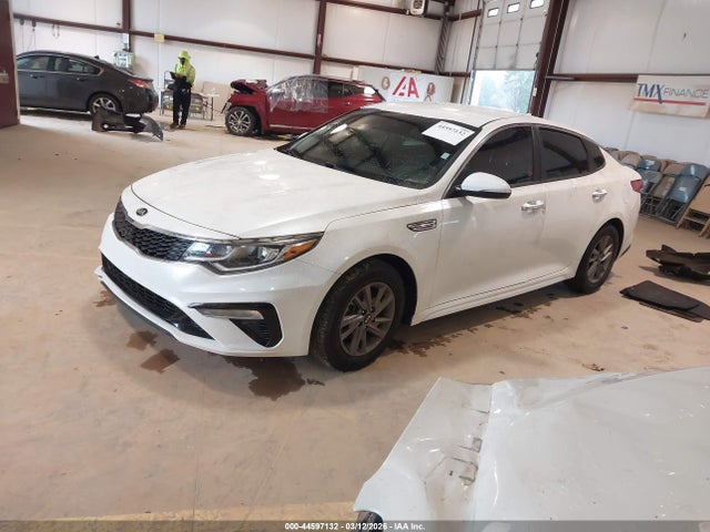 2020 Kia Optima Lx/s/se მანქანა იყიდება აუქციონზე, vin: 5XXGT4L31LG398163, აუქციონის ნომერი: 44597132