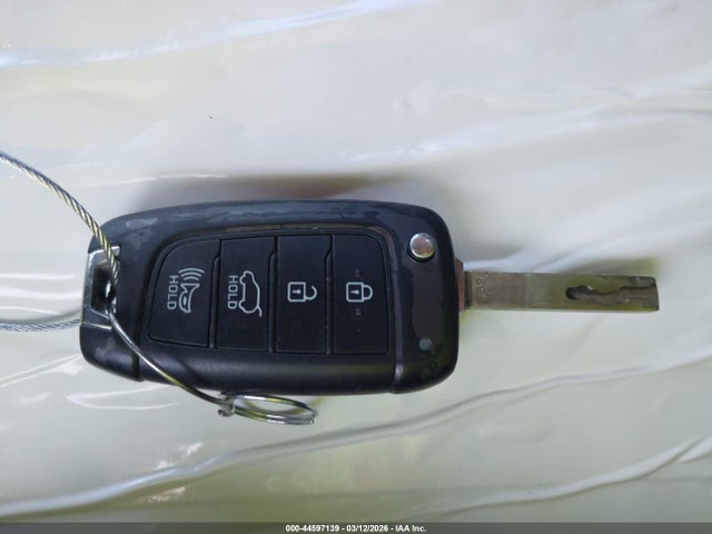 2019 HYUNDAI SANTA FE 5NMS23AD1KH102366 Photo 10