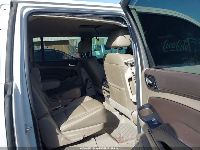 2019 Chevrolet Suburban Lt მანქანა იყიდება აუქციონზე, vin: 1GNSCHKC1KR316339, აუქციონის ნომერი: 44597154