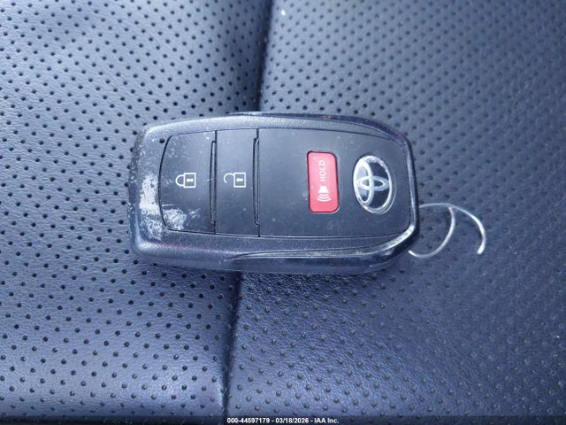JTDACACU2R3015319 Toyota Prius Prime Xse