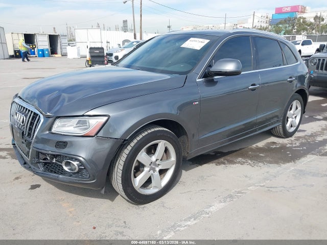 Audi Q5 3.0t Premium Plus 2016 WA1D7AFP3GA032270 Image 2