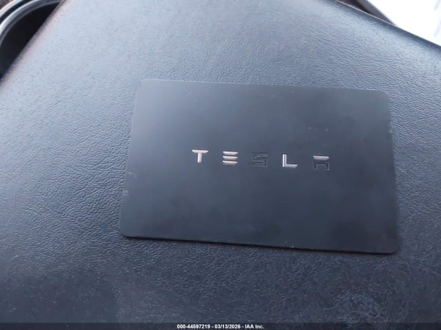 2019 Tesla Model 3 Long Range/mid Range/standard Range/standard Range Plus მანქანა იყიდება აუქციონზე, vin: 5YJ3E1EA5KF301129, აუქციონის ნომერი: 44597219