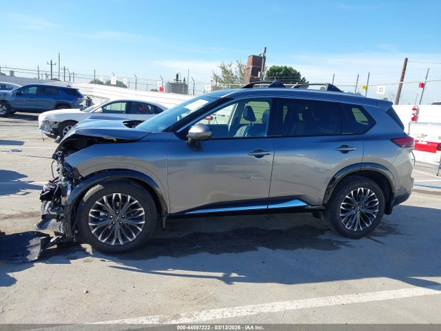 JN8BT3DD2TW294991 Nissan Rogue Platinum