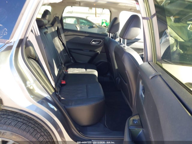JN8BT3DD2TW294991 Nissan Rogue Platinum