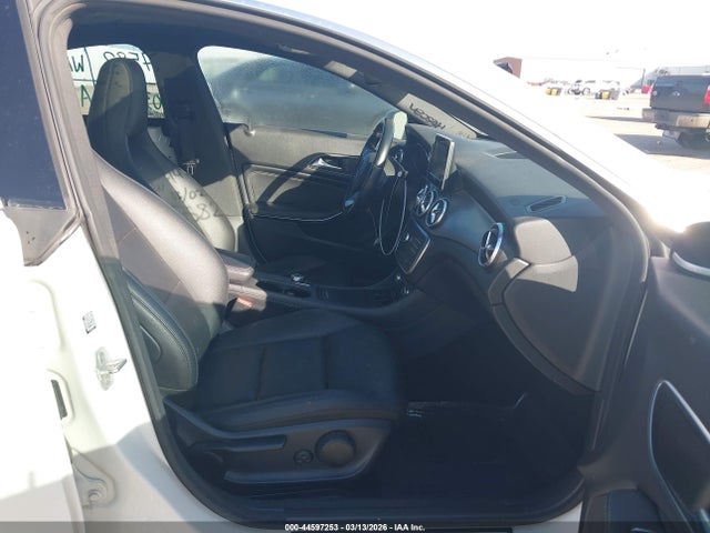 Продаж на аукціоні авто 2015 Mercedes-benz Cla 250, vin: WDDSJ4EB6FN270746, номер лоту: 44597253