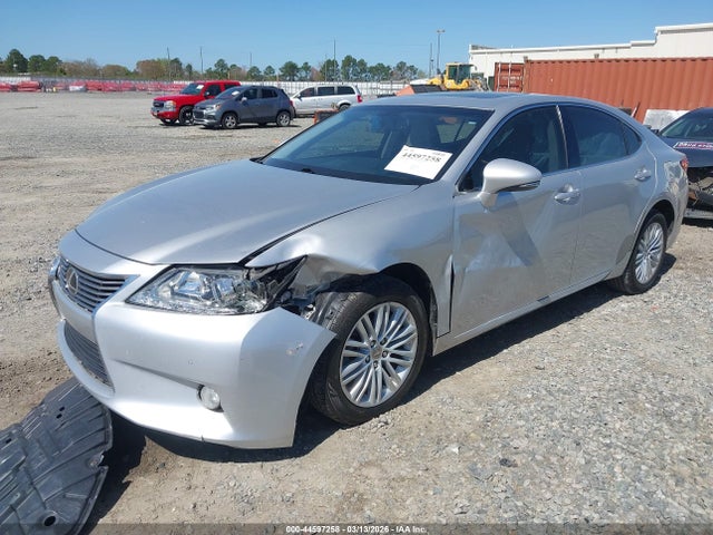 44597258 :رقم المزاد ، JTHBK1GG0D2076189 vin ، 2013 Lexus Es 350 مزاد بيع