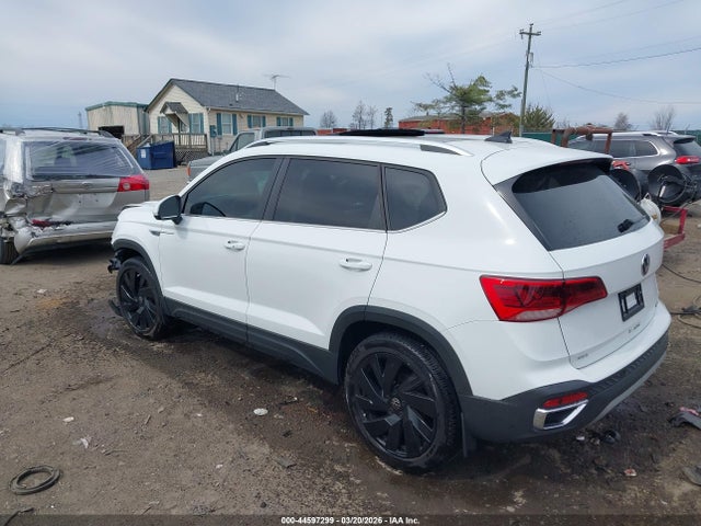 2024 Volkswagen Taos 1.5t Sel მანქანა იყიდება აუქციონზე, vin: 3VV4X7B2XRM038089, აუქციონის ნომერი: 44597299