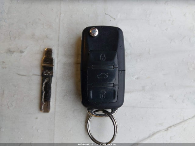 2007 VOLKSWAGEN RABBIT WVWBR71K47W240277 Photo 10