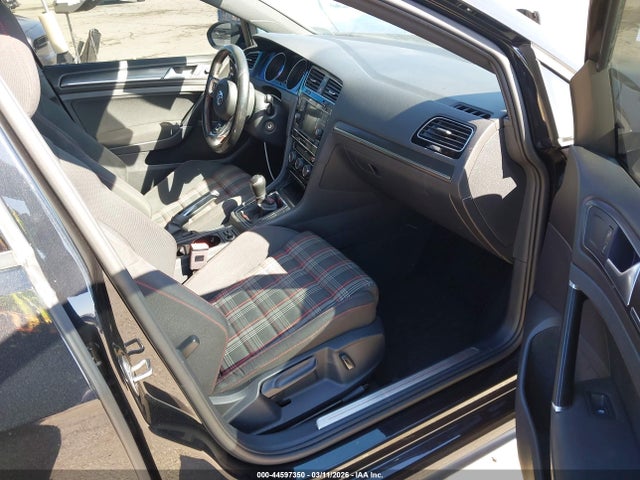 2018 VOLKSWAGEN GOLF GTI 3VW547AU6JM297176 Photo 4