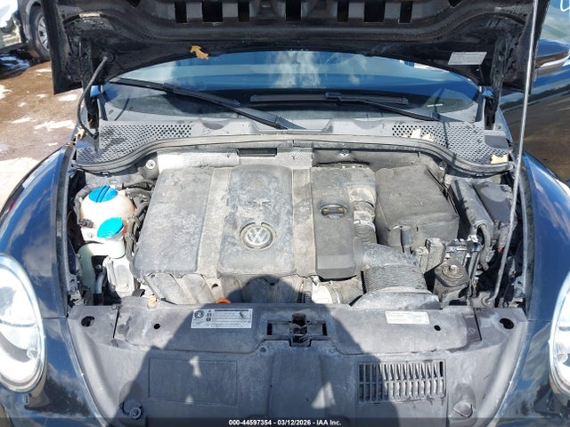 44597354 :رقم المزاد ، 3VW5P7AT7DM819798 vin ، 2013 Volkswagen Beetle 2.5l مزاد بيع