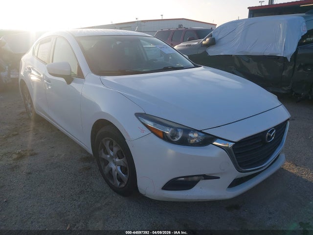 2017 MAZDA MAZDA3 3MZBN1U78HM135577