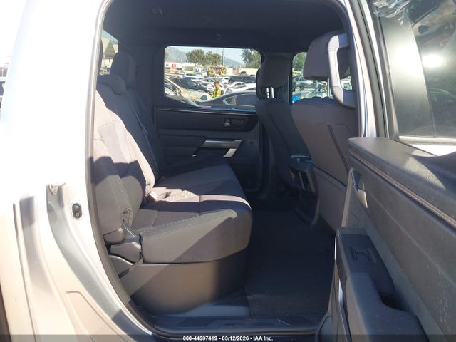 Toyota Tundra Sr5 2025 5TFLA5DB8SX265360 Image 8