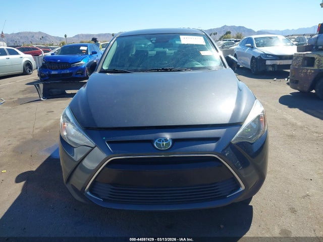 3MYDLBYV4HY177125 Toyota YARIS IA