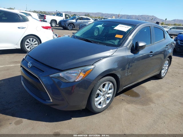 3MYDLBYV4HY177125 Toyota YARIS IA