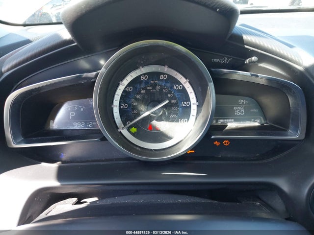 3MYDLBYV4HY177125 Toyota YARIS IA