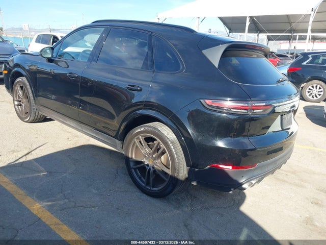 Porsche CAYENNE S 2019 WP1AB2AY8KDA61315 Image 3