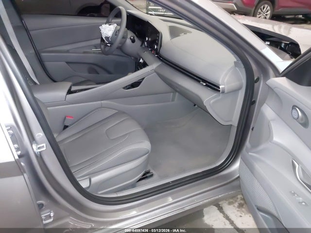 Продажа на аукционе авто 2023 Hyundai Elantra Hybrid Blue, vin: KMHLM4AJ0PU075716, номер лота: 44597436