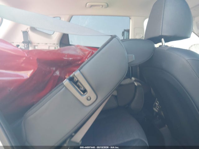 KNDEU2AA4S7816152 KIA SELTOS S