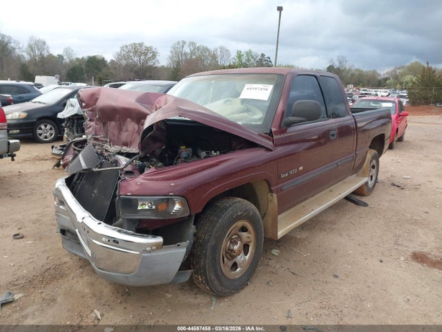 2000 DODGE RAM 1500 3B7HC13Z7YG126406 Photo 1