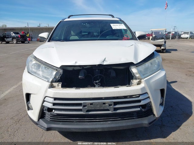 Toyota Highlander Xle 2017 5TDJZRFH2HS475119 Image 13