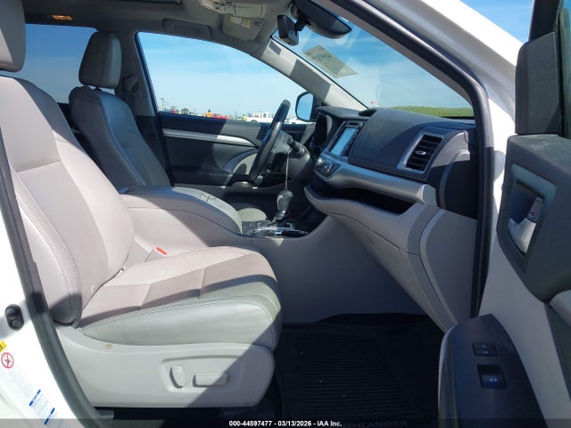 Toyota Highlander Xle 2017 5TDJZRFH2HS475119 Image 5