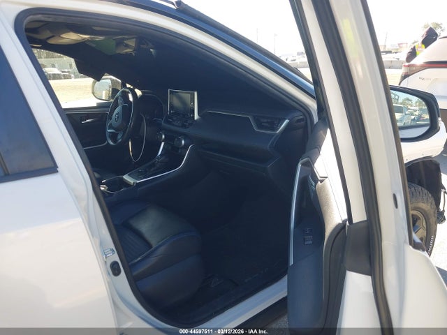 2020 TOYOTA RAV4 HYBRID JTME6RFV8LD502456 Photo 4