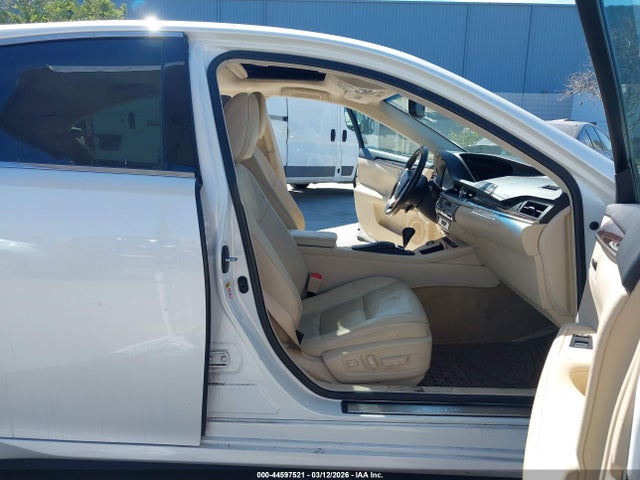Продаж на аукціоні авто 2014 Lexus Es 350, vin: JTHBK1GG5E2111357, номер лоту: 44597521