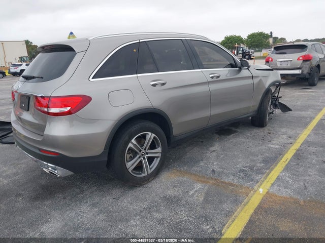 Продаж на аукціоні авто 2019 Mercedes-benz Glc 300, vin: WDC0G4JB1KV117783, номер лоту: 44597527
