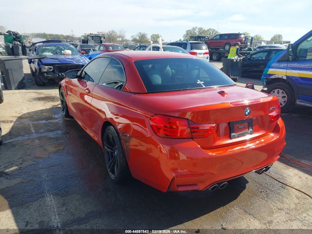 2015 BMW M4 WBS3U9C51FP967402 Photo 2