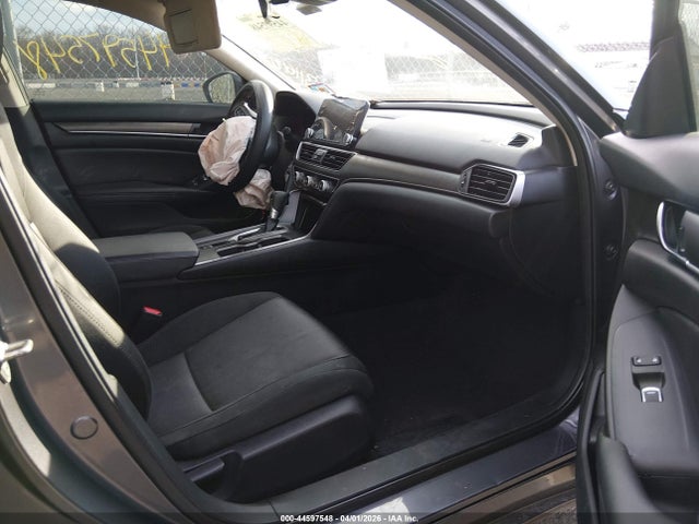 Продажа на аукционе авто 2019 Honda Accord Lx, vin: 1HGCV1F14KA135971, номер лота: 44597548