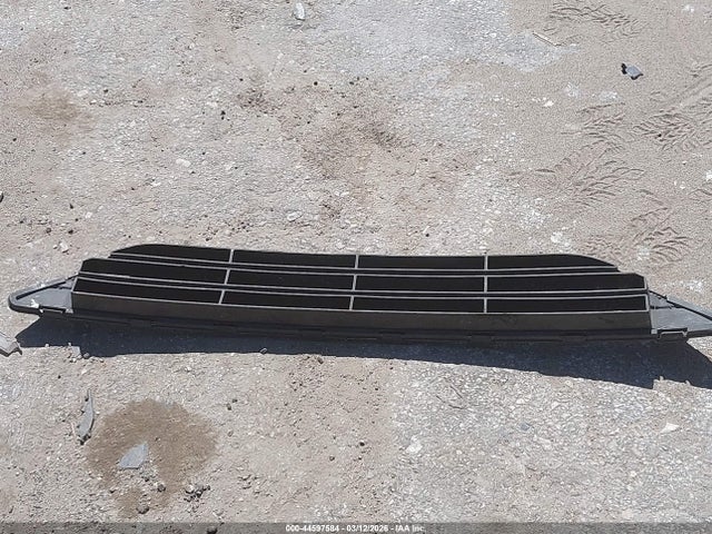 44597584 :رقم المزاد ، KNMAT2MVXJP581836 vin ، 2018 Nissan Rogue Sv مزاد بيع